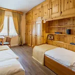 Szálloda Aquila 3*