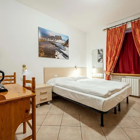 Aquila 3*