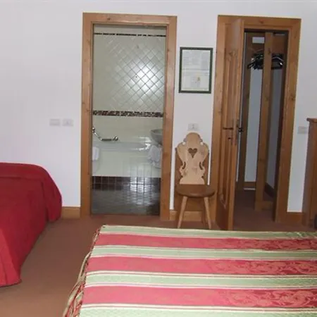 Aquila 3*