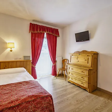 Hotel Aquila 3*