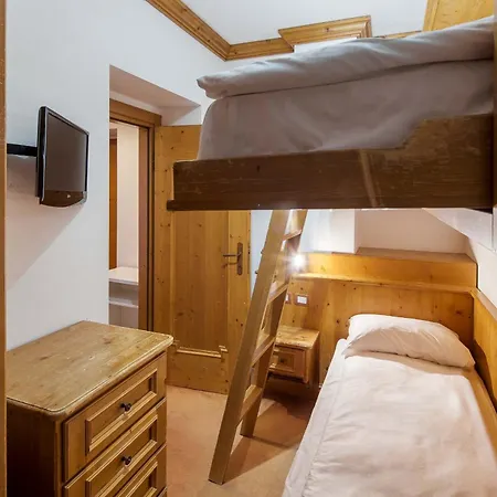 Aquila Hotel