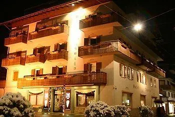 Aquila Hotell
