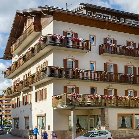 Aquila 3* Cortina dʼAmpezzo