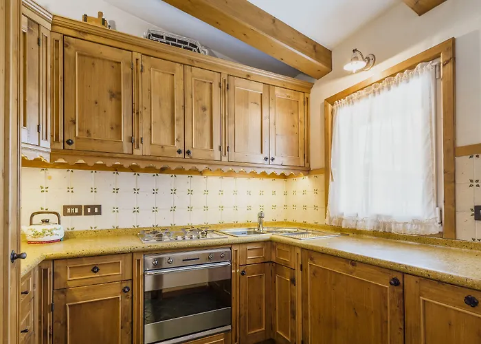 فندق أكويلا