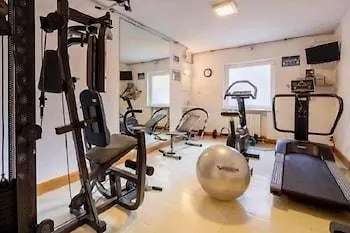 아퀼라 3* 코르티나 담페조