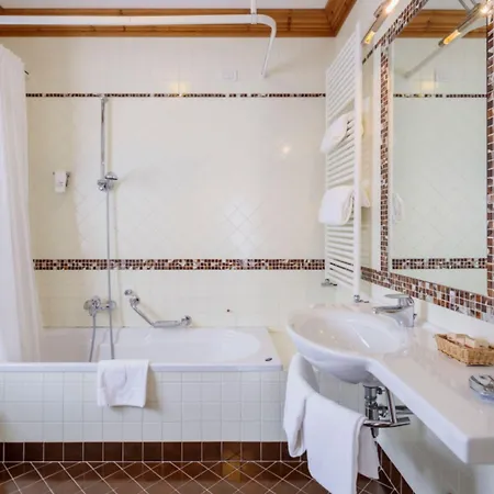 Aquila Ξενοδοχείο 3*