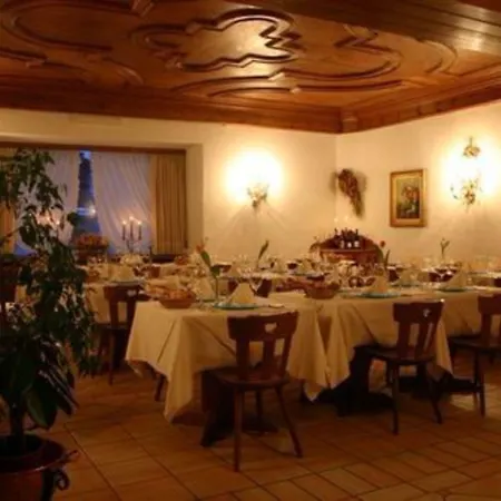 Aquila Otel Cortina dʼAmpezzo