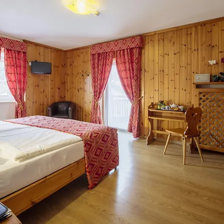 Aquila 3* Cortina dʼAmpezzo