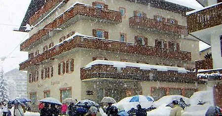 Aquila Hotell Cortina dʼAmpezzo